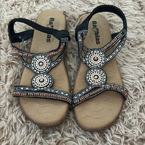 Ray-Ban Women's Sandals with Beaded Design - Black and Tan